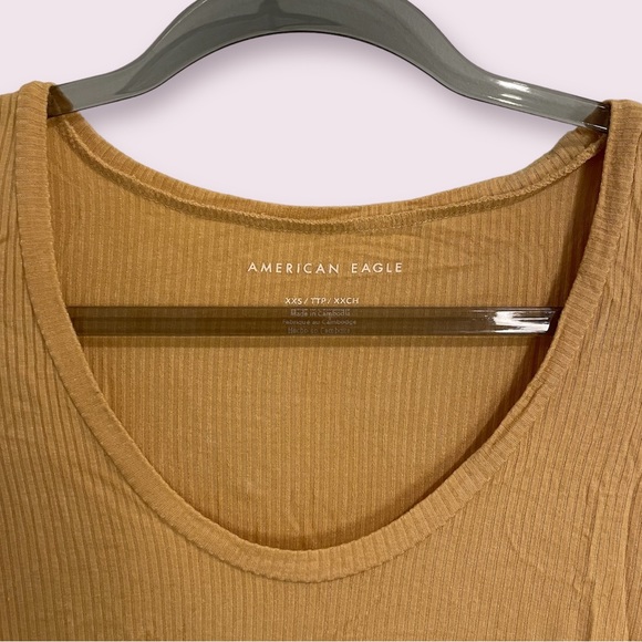 American Eagle Ribbed Top - Picture 3 of 3